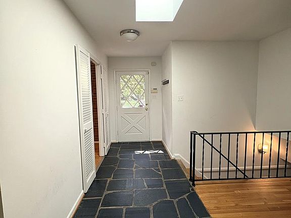 4th image of 12823 Camellia Dr