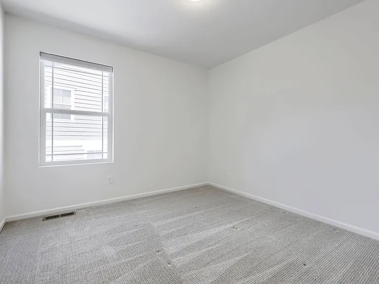 17214 W 94th Ave — Photo 21