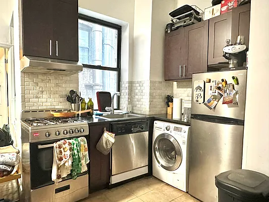 Rented by Corcoran | media 10