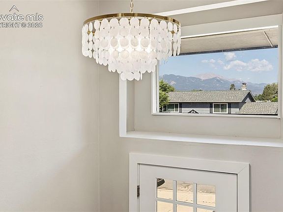 5th image of 2027 Montezuma Dr