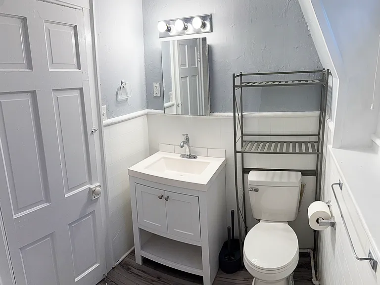 309 S Main St #9 — Photo 8
