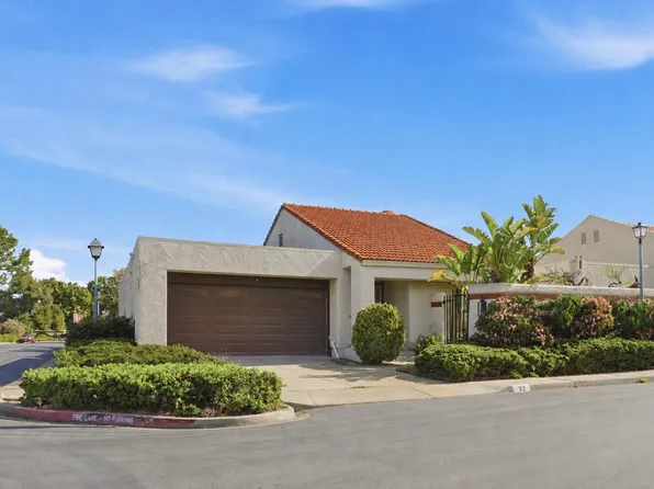 32 Lido Cir, Redwood City, CA 94065
