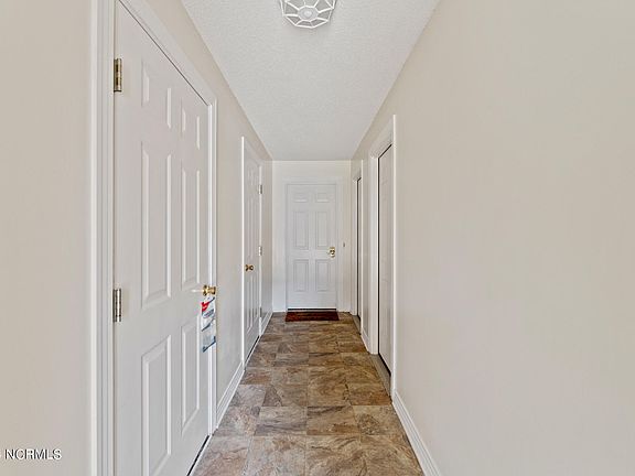 3rd image of 414 16c Albemarle Boulevard #16c