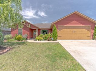 309 Elizabeth Dr, Paragould, AR 72450
