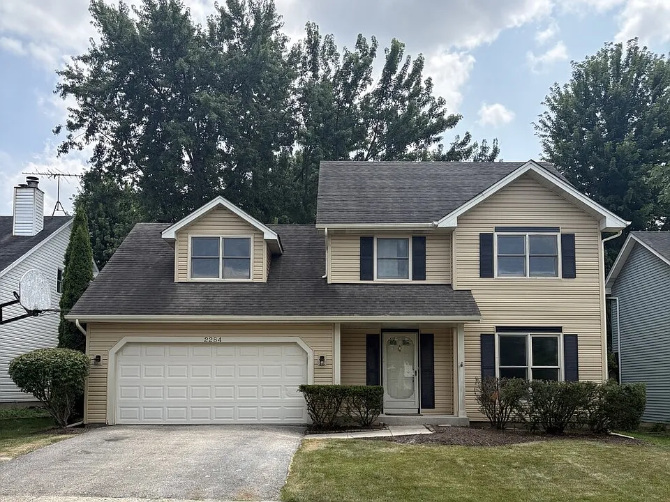 2284 Salisbury Dr