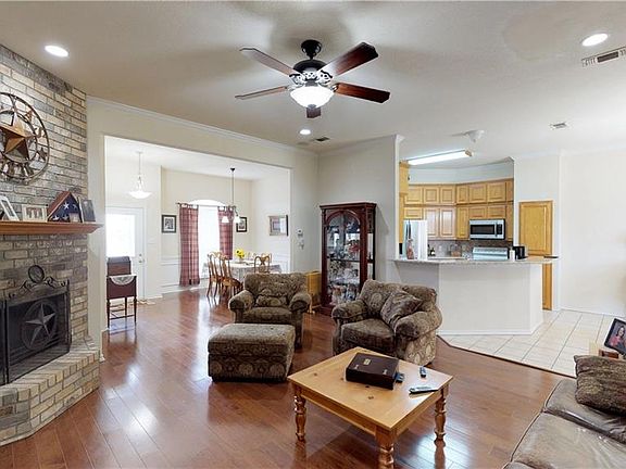 3rd image of 1292 Settlers Dr