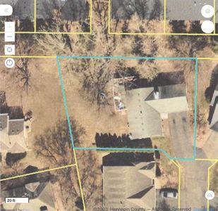 10310 Lee Dr, Eden Prairie, MN, 55347
