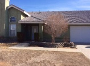 37620 Robin Ln, Palmdale, CA 93550