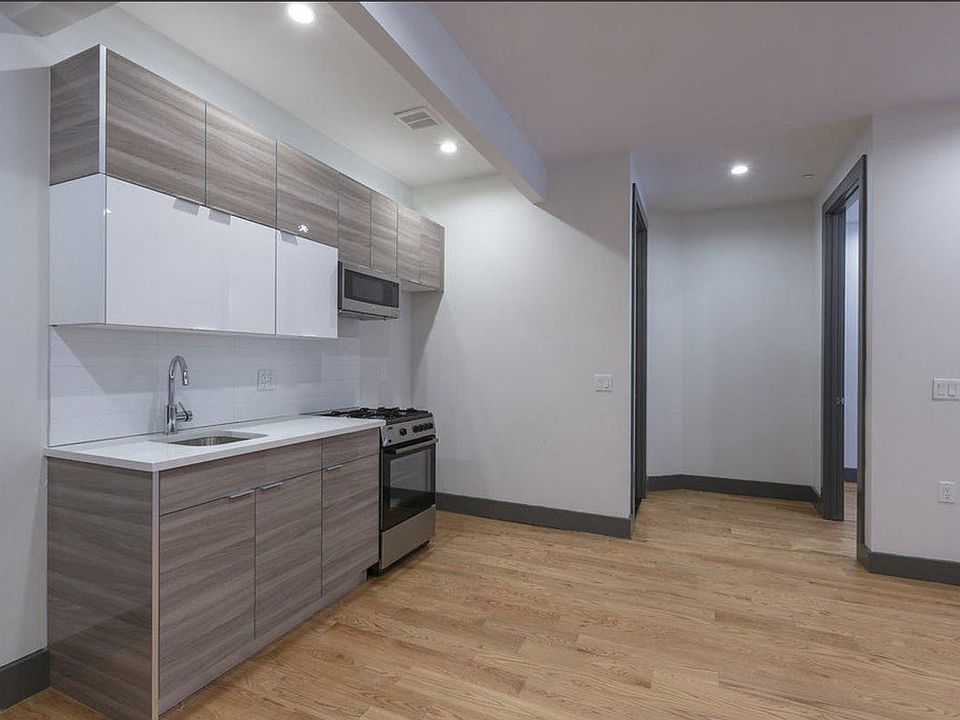 1st image of 182 Jefferson St #1A