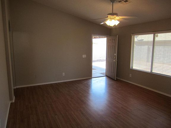 5th image of 8998 W Pineveta Dr