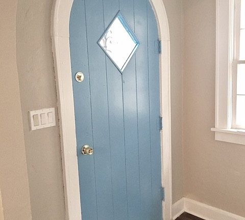2nd image of 342 Chelsea Ave