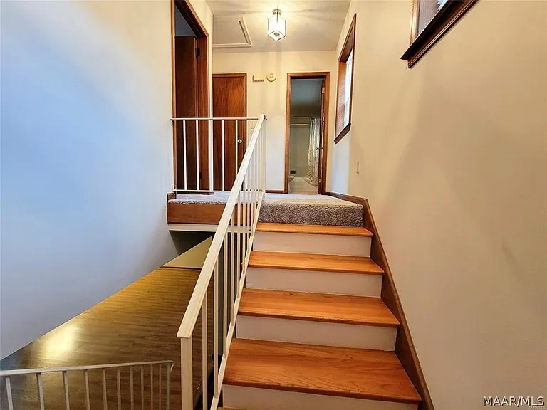 4046 Camellia Dr — Photo 9