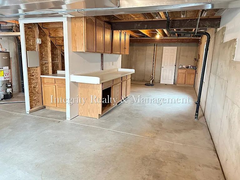 7402 Eagle Rock Dr — Photo 42