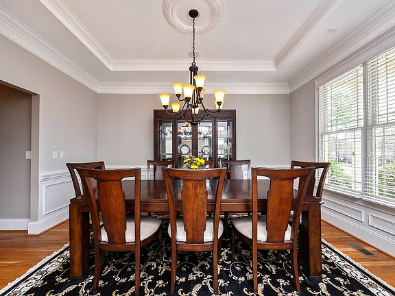 4th image of 171 Bayberry Creek Cir