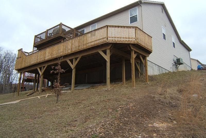 2nd image of 109 Trail Ridge Ln