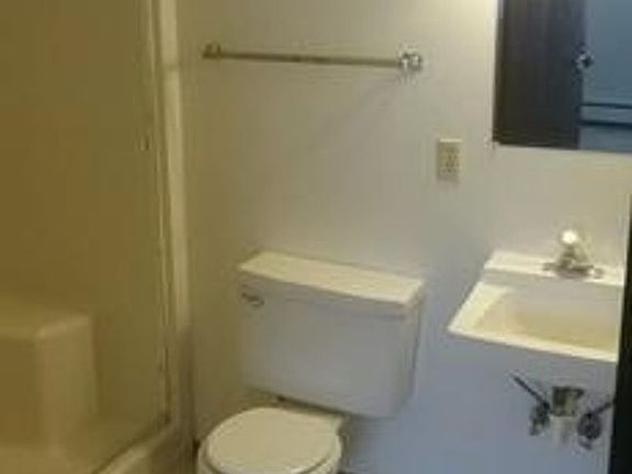 5th image of 420 6th Ave SE #C-13
