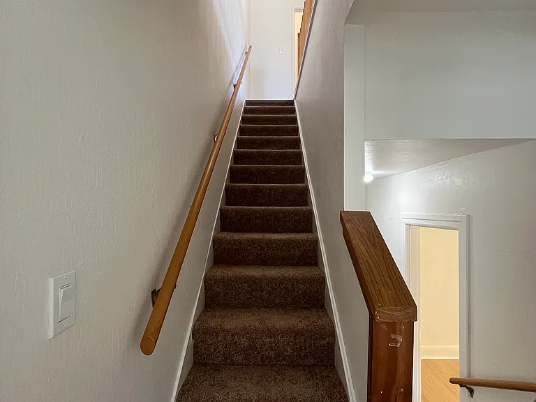 529 Stannage Ave — Photo 15