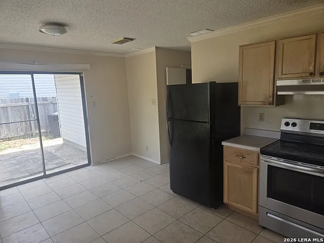 5015 Taylor Kenton — Photo 5