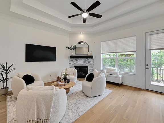 5th image of 208 Olivia Dr