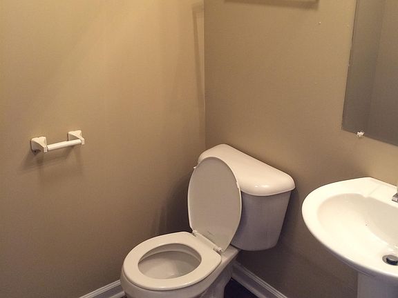2nd image of 1020 Brooklyn Blvd APT 4