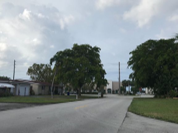 4th image of 4911 NW 18th Ave