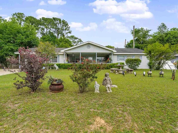 4410 Guerlain Way, Pensacola, FL 32505