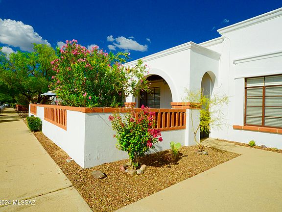4th image of 261 S Paseo Tierra APT B