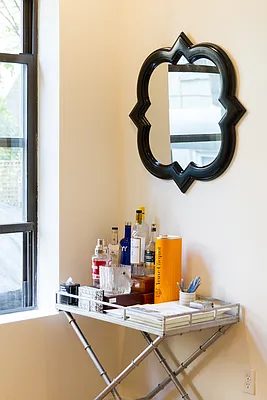 Rented by Compass | media 9