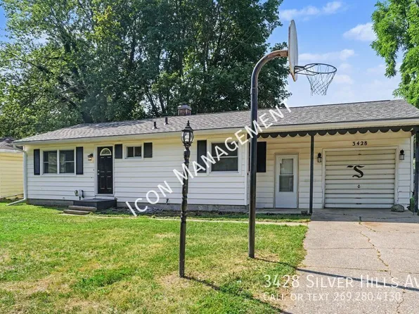 3428 Silver Hills Ave, Kalamazoo, MI 49004