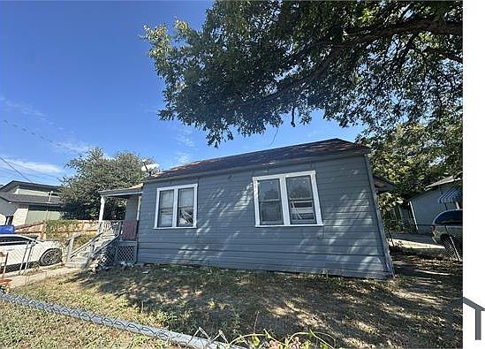 1st image of 271 E Lambert St #A