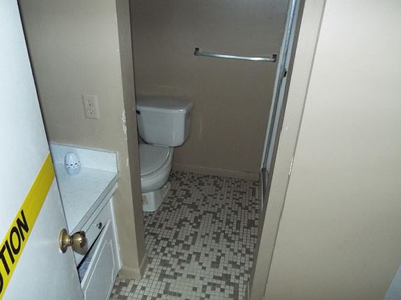 3rd image of 611 Sea Oats Dr