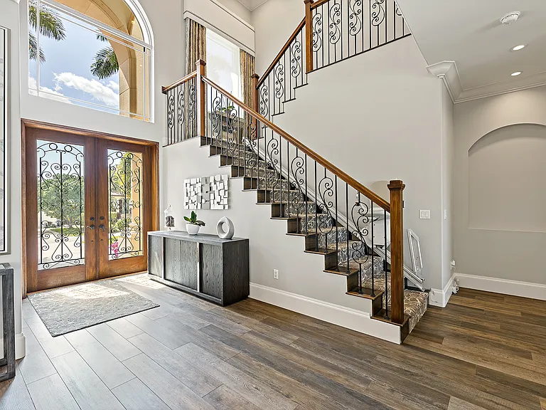 1435 Osprey Ave — Photo 4