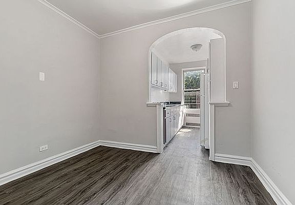3rd image of 415 E 17th St APT 5K