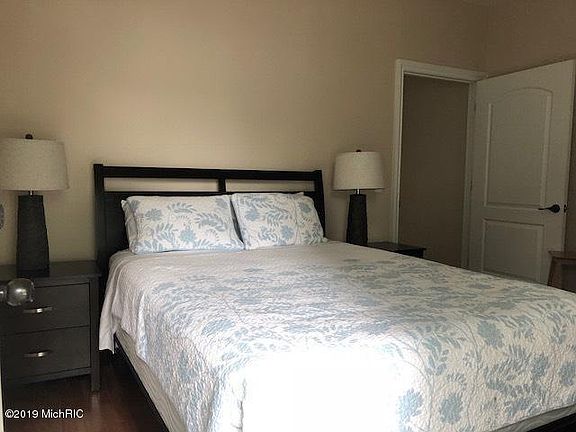 4th image of 12747 Whispering Pines Dr #19