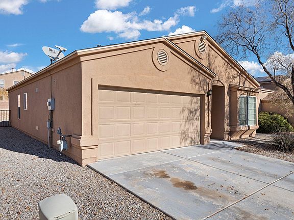 3rd image of 9215 Valle Vidal Pl SW