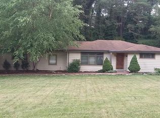 568 Clifton Rd, Bethel Park, PA 15102