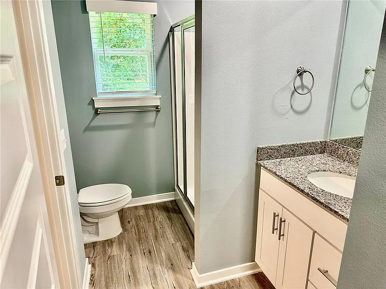 911 N Rupple Rd #106 — Photo 35