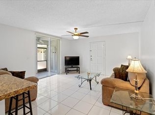 1124 NW 13th St APT 120A, Boca Raton, FL 33486