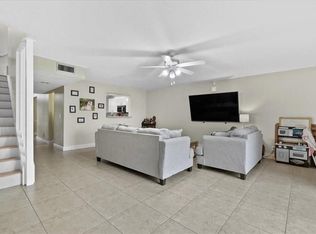62 Maplecrest Cir, Jupiter, FL 33458