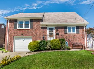 101 Forest St, Belleville, NJ 07109