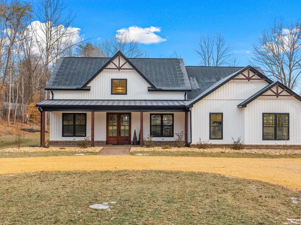 5308 Everett Rd, Forest, VA 24551