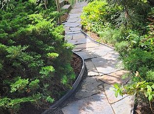 10718 29th Pl SW, Seattle, WA 98146