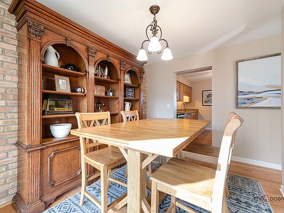 5th image of 68 Woodhills Bay Rd Unit 6C
