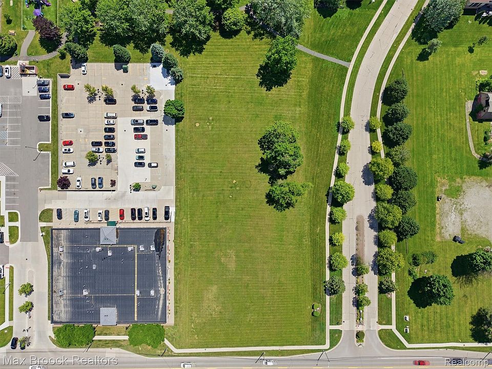 57750 Van Dyke Rd, photo 13