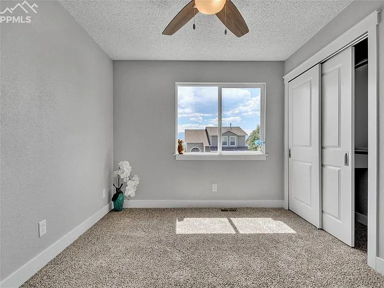 7154 Grand Prairie Dr — Photo 17
