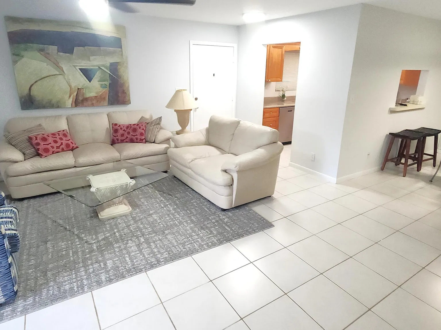 2 bed, 2.0 bath, 1090 sqft, $2,500 — Photo 4