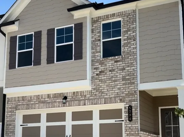 5290 Fox Den Rd, Oakwood, GA 30566