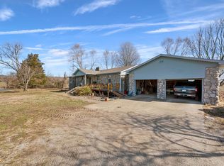7108 Russellville Rd, Morgantown, KY 42261