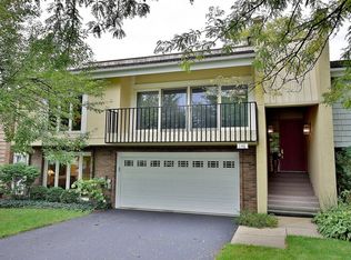 146 Briarwood N #0, Oak Brook, IL