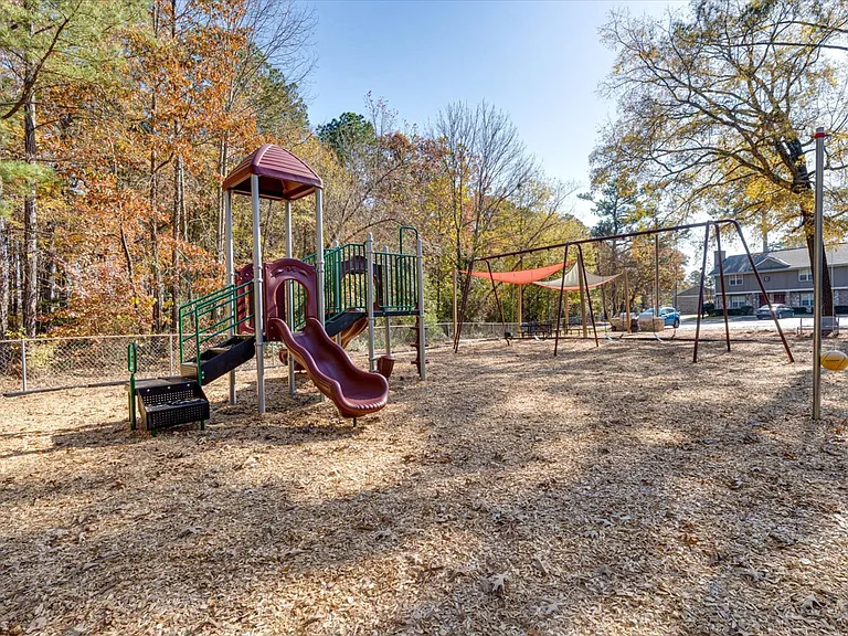 Grove at Six Hundred — Photo 20